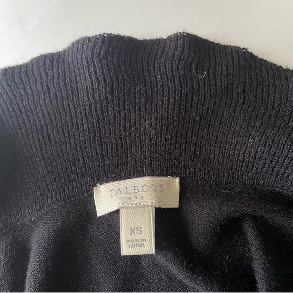 Talbots Black Ruffle Cardigan - Picture 4 of 4
